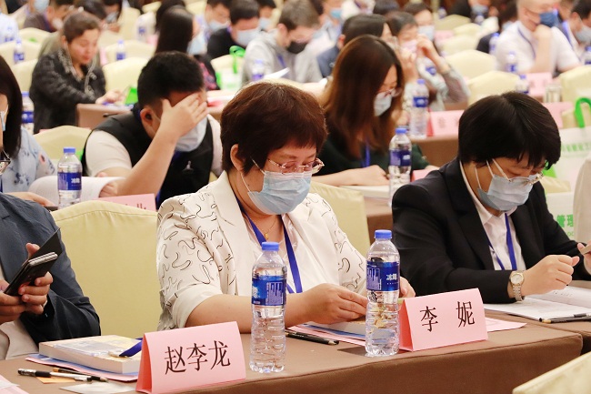 億誠管理祝賀陜西省建設工程造價管理協(xié)會第二屆第三次會員代表大會暨協(xié)會成立三十周年慶典大會圓滿召開 億誠管理祝賀陜西省建設工程造價管理協(xié)會第二屆第三次會員代表大會暨協(xié)會成立三十周年慶典大會圓滿召開